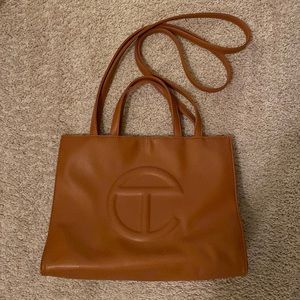 Telfar medium shopping bag in tan
